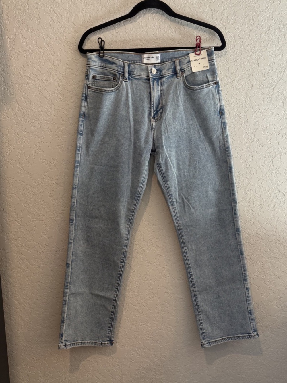NWT Abercrombie Kids Straight Jean Light Wash Size 15/16 Short
